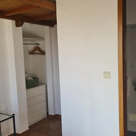 Les Arcades Apartment *